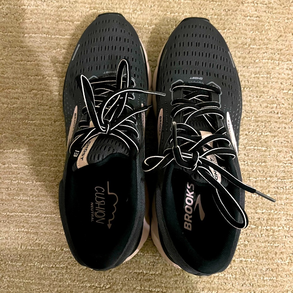 Brooks Ghost Running shoes